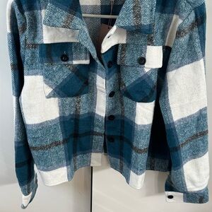 Cropped flannel Jacket